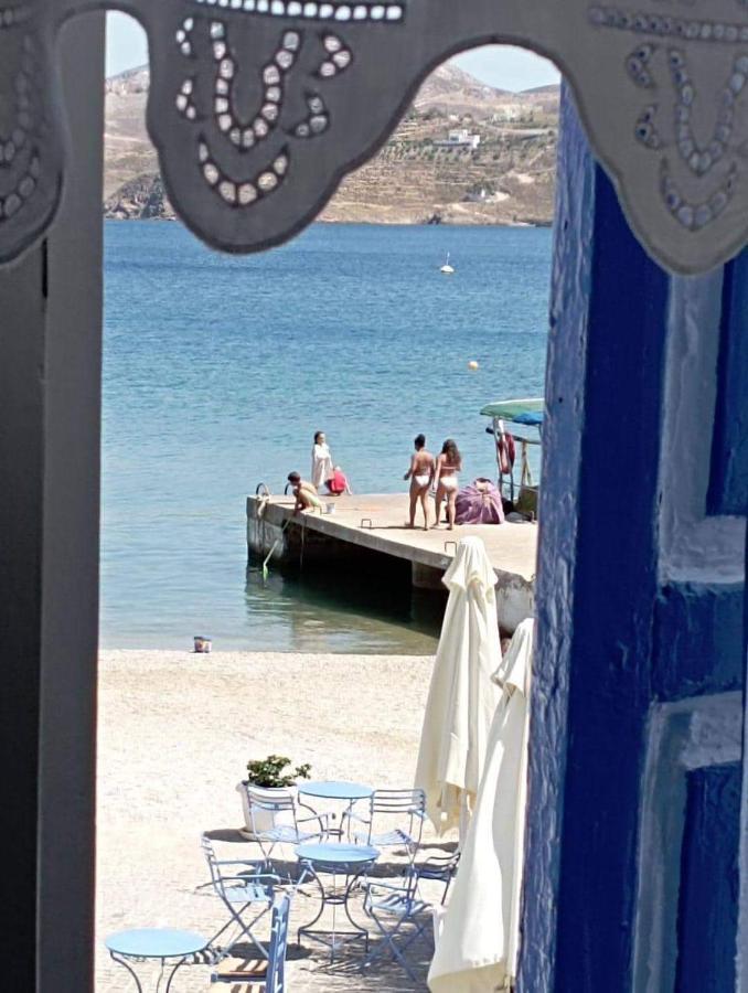 Anneta'S Suite Agia Marina  Esterno foto